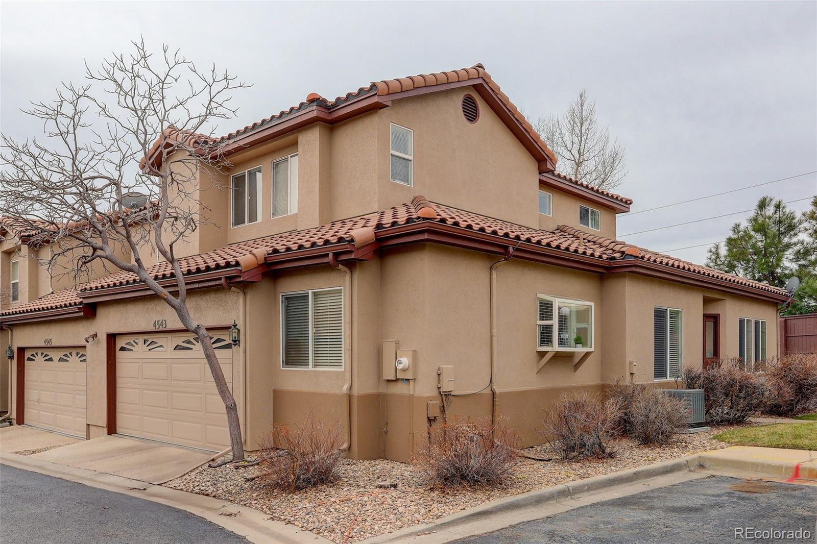4543 S Auckland Court , Aurora  MLS: 7924945 Beds: 3 Baths: 3 Price: $450,000