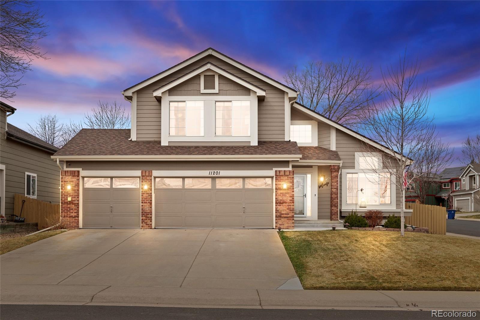 11201  Keota Street, parker MLS: 1580499 Beds: 4 Baths: 3 Price: $699,000