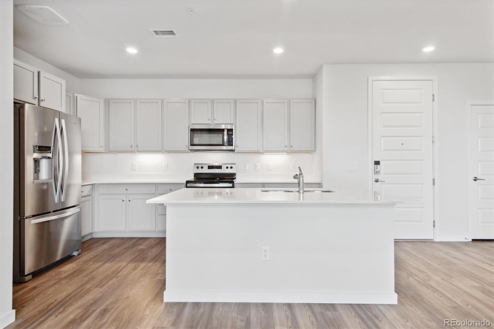 487  Interlocken Boulevard 408, Broomfield  MLS: 4197006 Beds: 2 Baths: 2 Price: $424,990