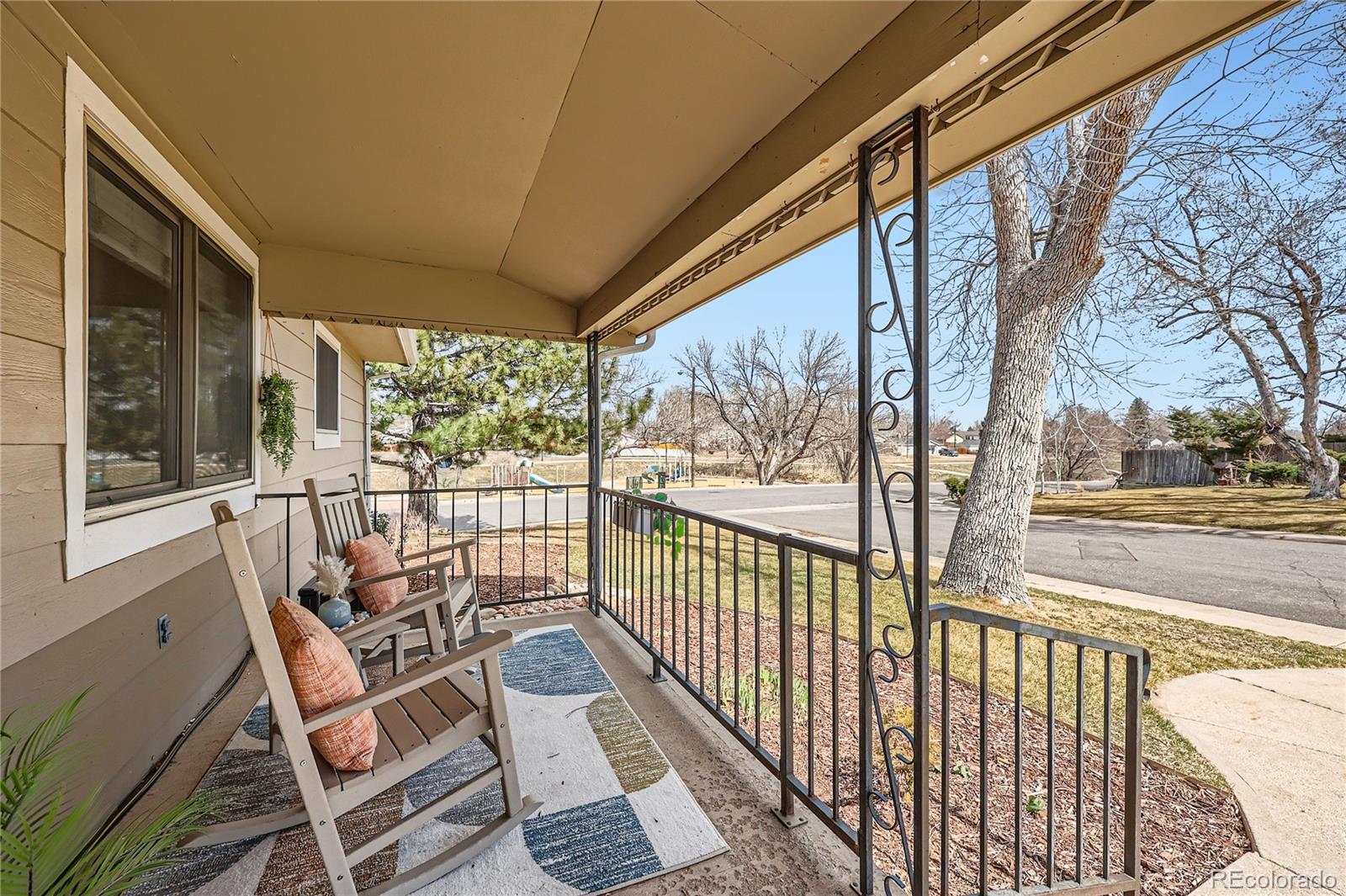 1801 S Meade Street, denver MLS: 8788084 Beds: 3 Baths: 2 Price: $580,000
