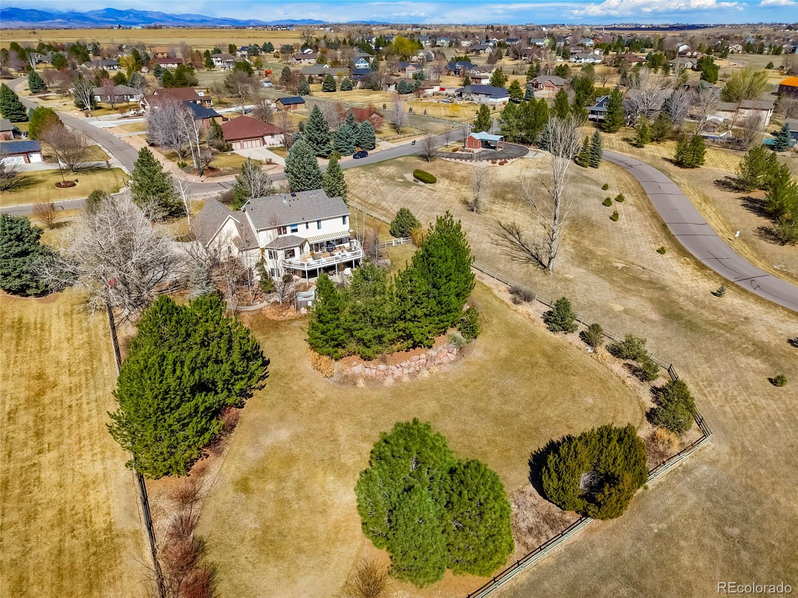 2174  Meadow Vale Road, longmont MLS: 4182267 Beds: 4 Baths: 3 Price: $760,000