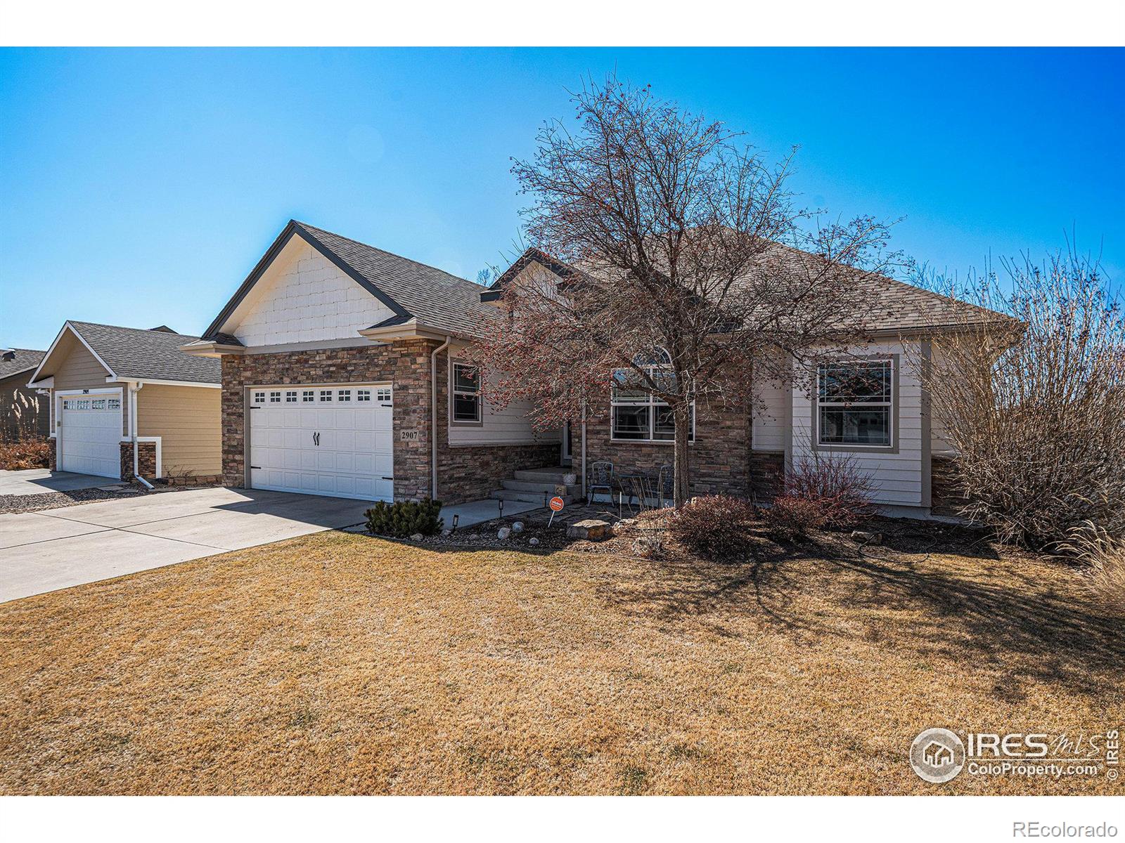 2907  68th Avenue, greeley MLS: 4567891028732 Beds: 4 Baths: 3 Price: $549,900