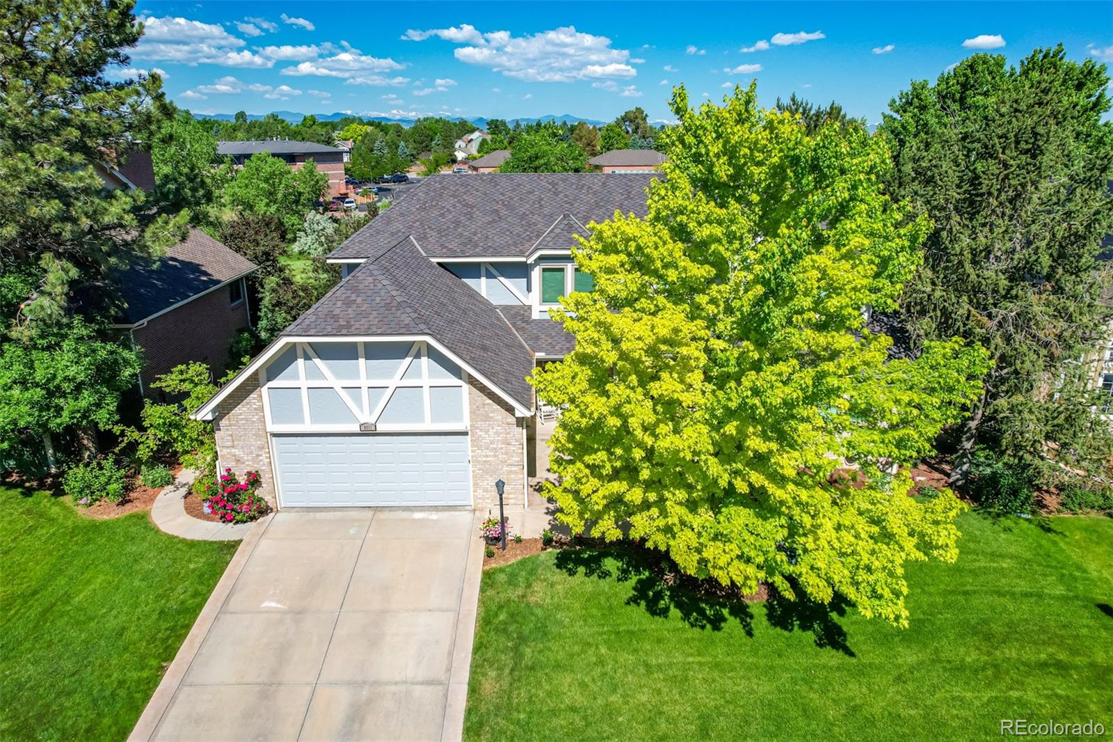 8011 S Clayton Circle, centennial MLS: 3048661 Beds: 5 Baths: 4 Price: $1,200,000