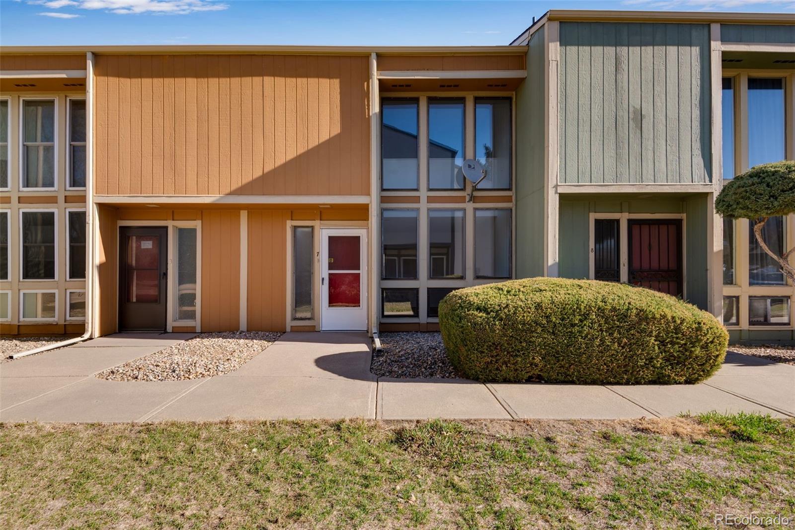 10390  Tumbleweed Drive 7, Thornton  MLS: 5720418 Beds: 2 Baths: 2 Price: $330,000