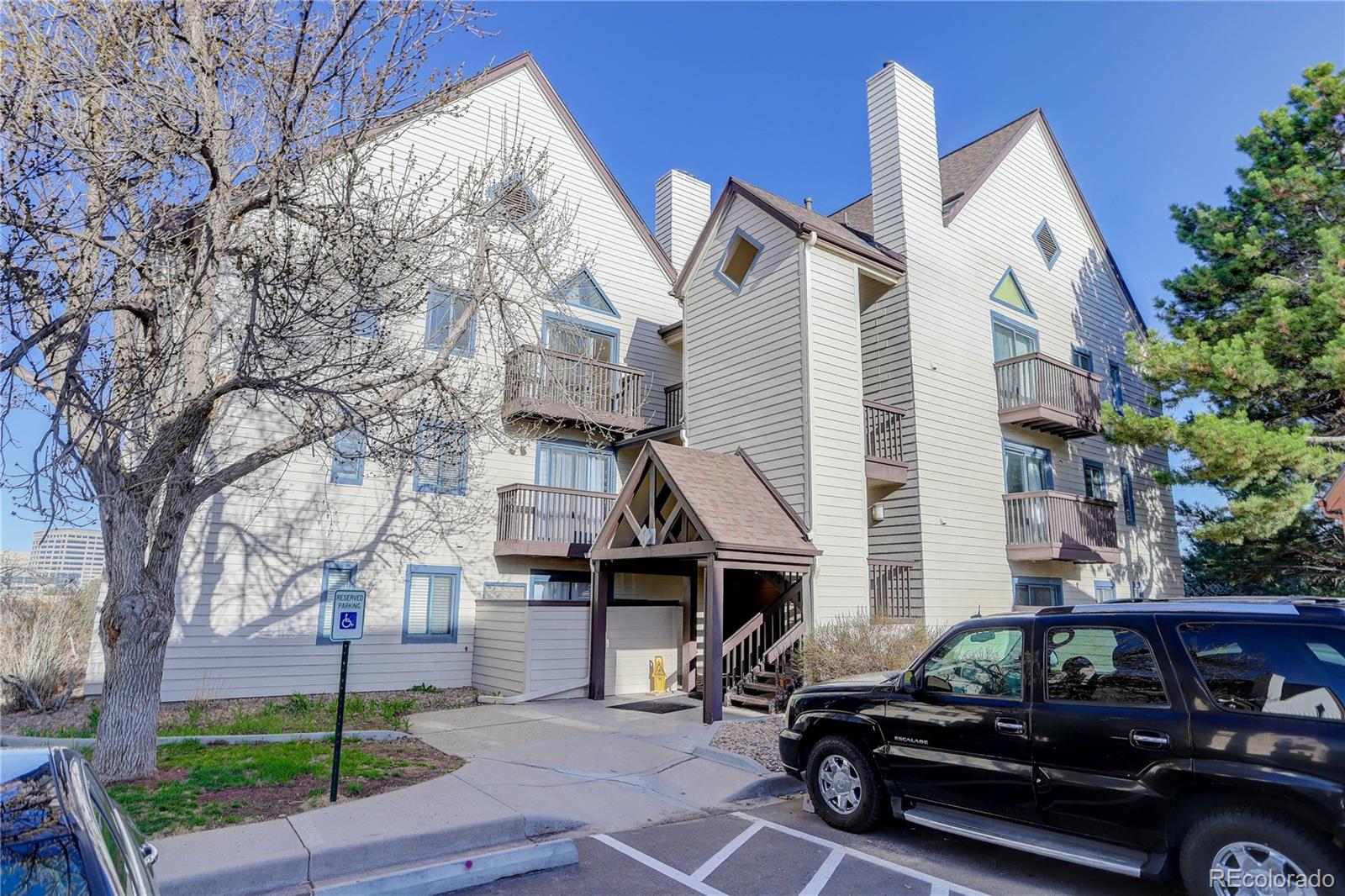 6380 S Boston Street 111, Greenwood Village  MLS: 5806628 Beds: 1 Baths: 1 Price: $253,000