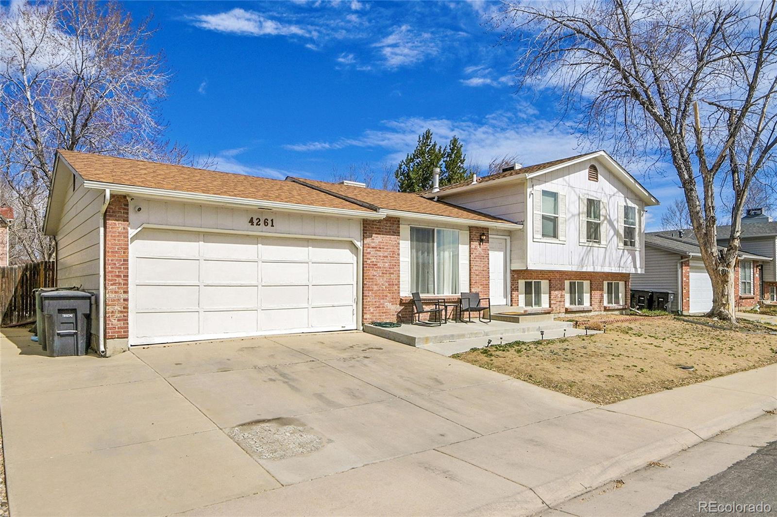 4261 E 91st Drive, thornton MLS: 8035245 Beds: 4 Baths: 2 Price: $474,000