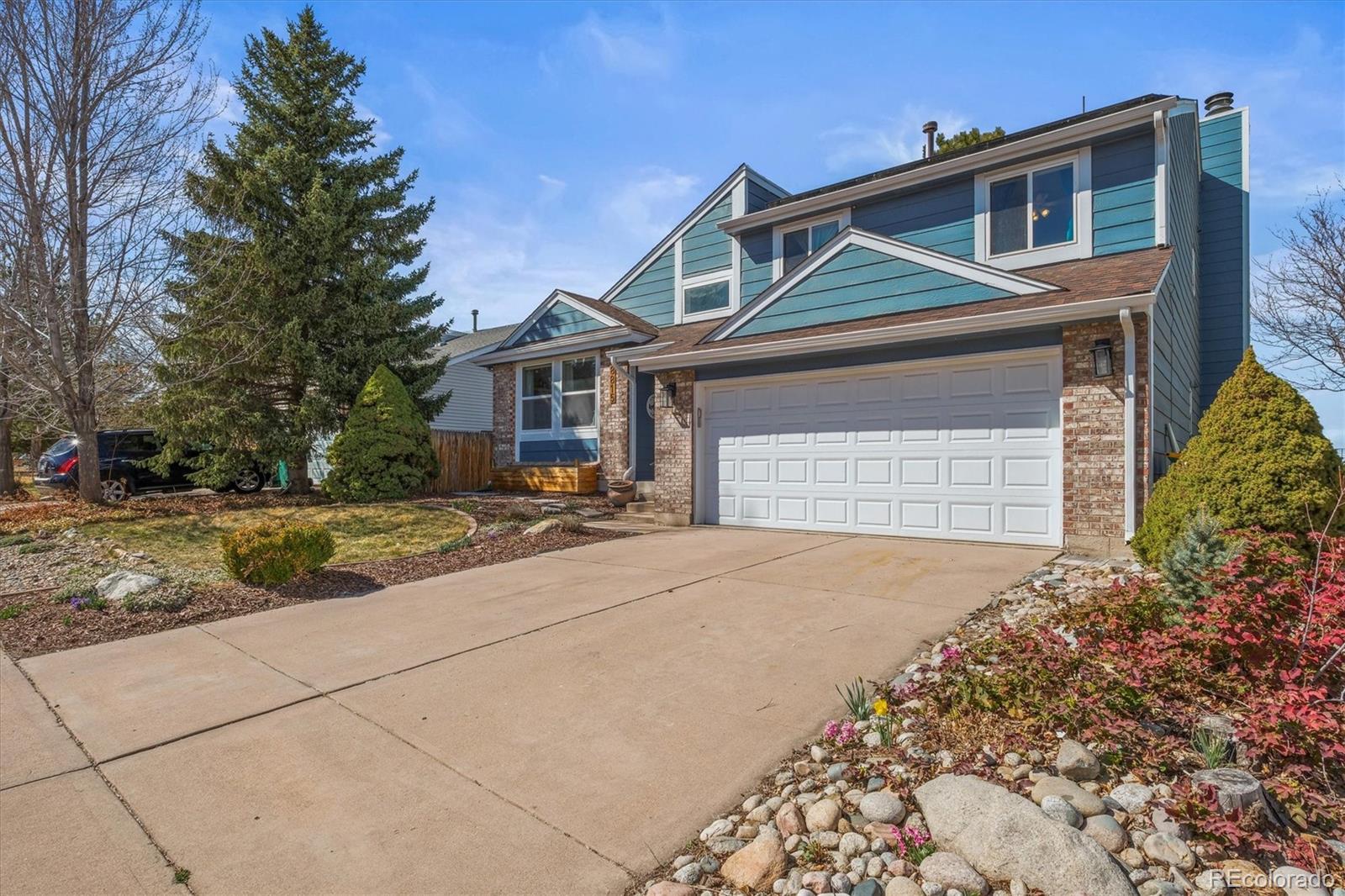 8815 W Quarto Circle, littleton MLS: 4886336 Beds: 4 Baths: 3 Price: $674,900