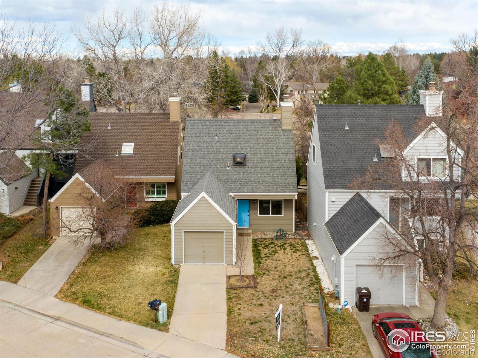 4866  Brandon Creek Drive, boulder MLS: 4567891029037 Beds: 2 Baths: 1 Price: $595,000