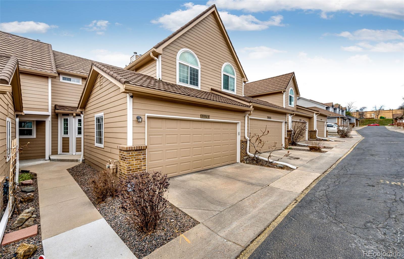 5936 S Jellison Street C, Littleton  MLS: 4730972 Beds: 2 Baths: 3 Price: $500,000