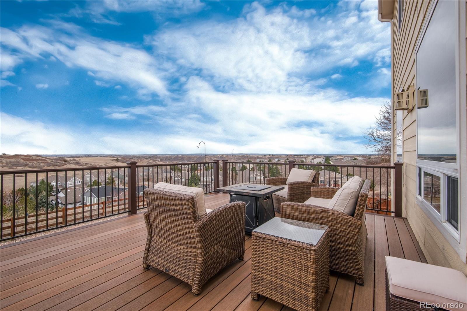 7360  Almandine Court, castle rock MLS: 4007868 Beds: 4 Baths: 4 Price: $824,900