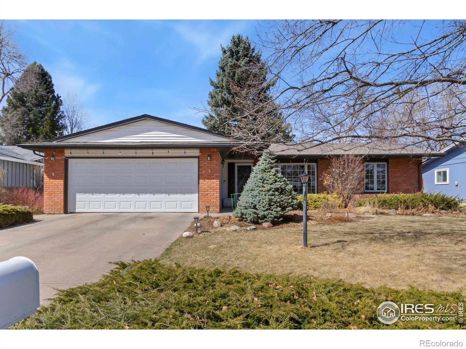 1213  Robertson Street, fort collins MLS: 4567891029087 Beds: 3 Baths: 3 Price: $710,000