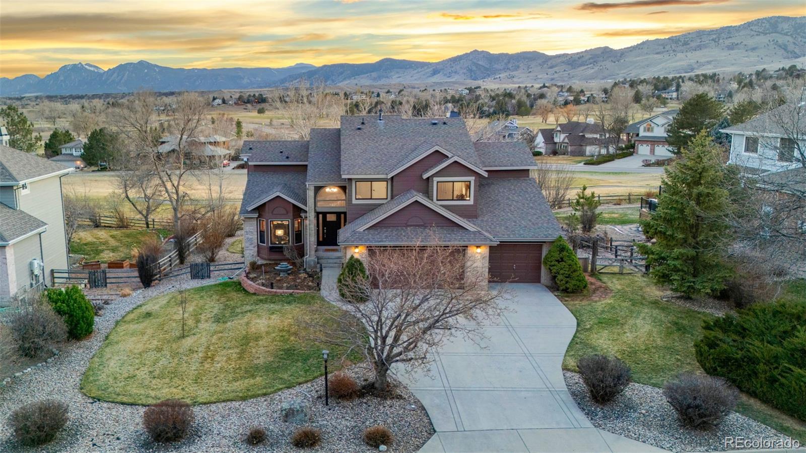 4534  Palmer Court, longmont MLS: 3794916 Beds: 5 Baths: 4 Price: $1,500,000