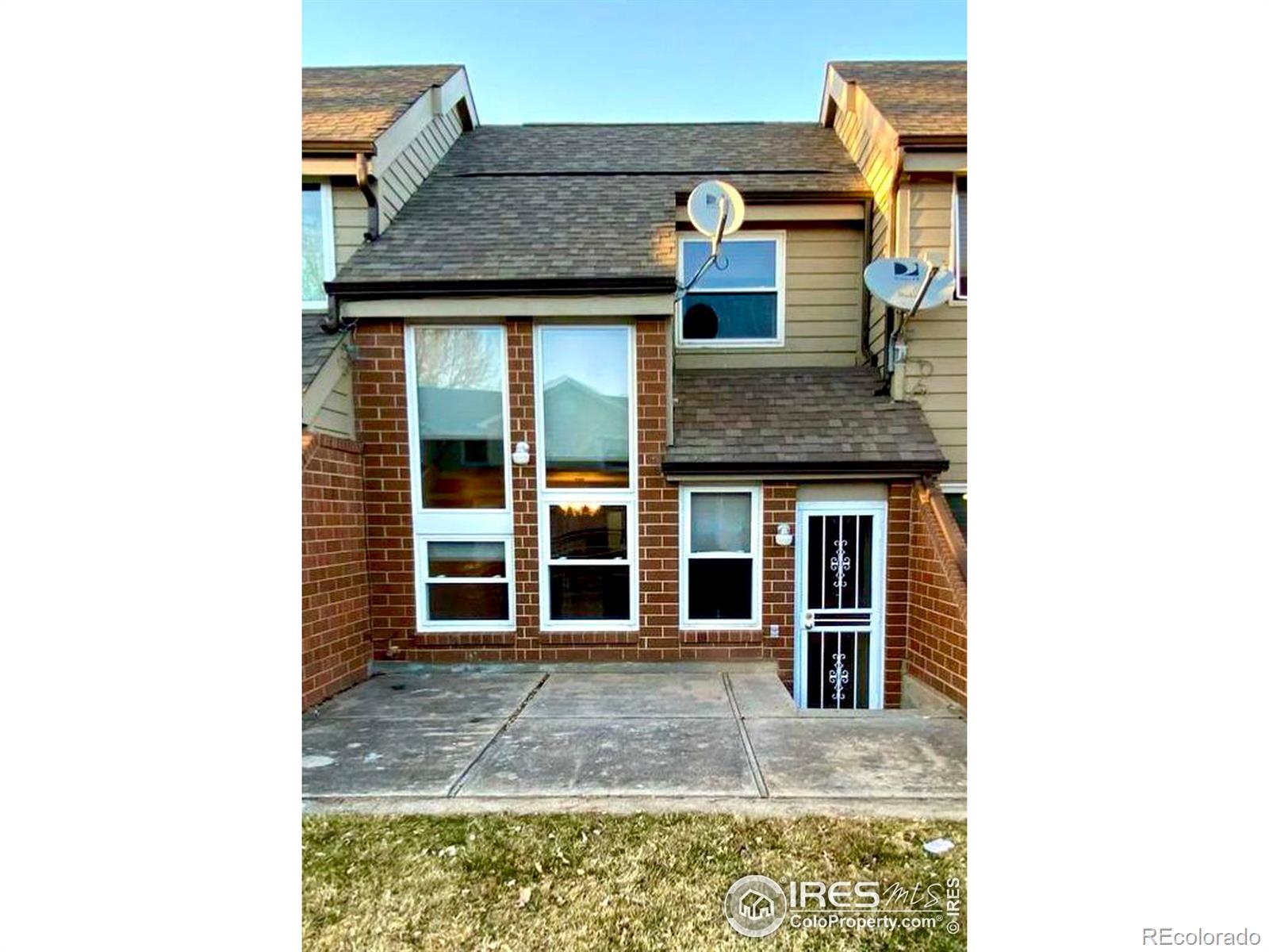 1609  Underhill Drive, fort collins MLS: 4567891029188 Beds: 1 Baths: 2 Price: $240,000
