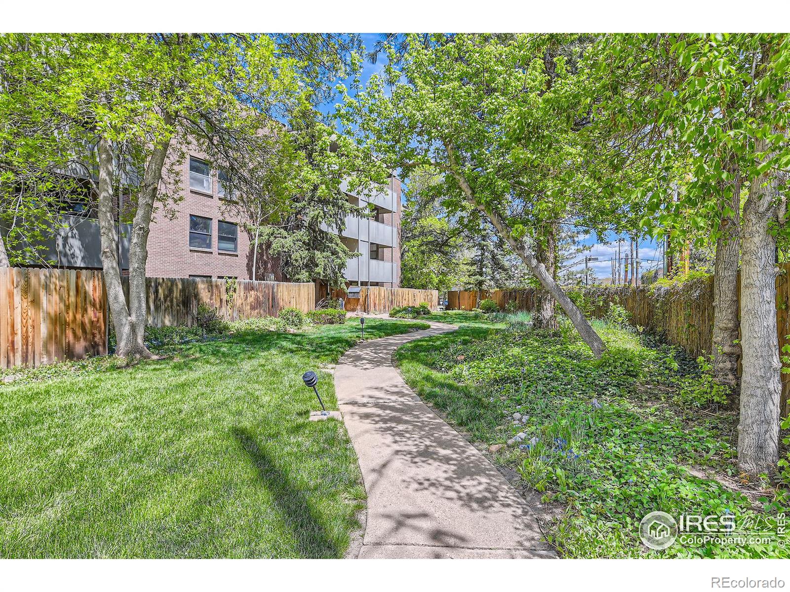 2227  Canyon Boulevard, boulder MLS: 4567891029191 Beds: 2 Baths: 1 Price: $409,000