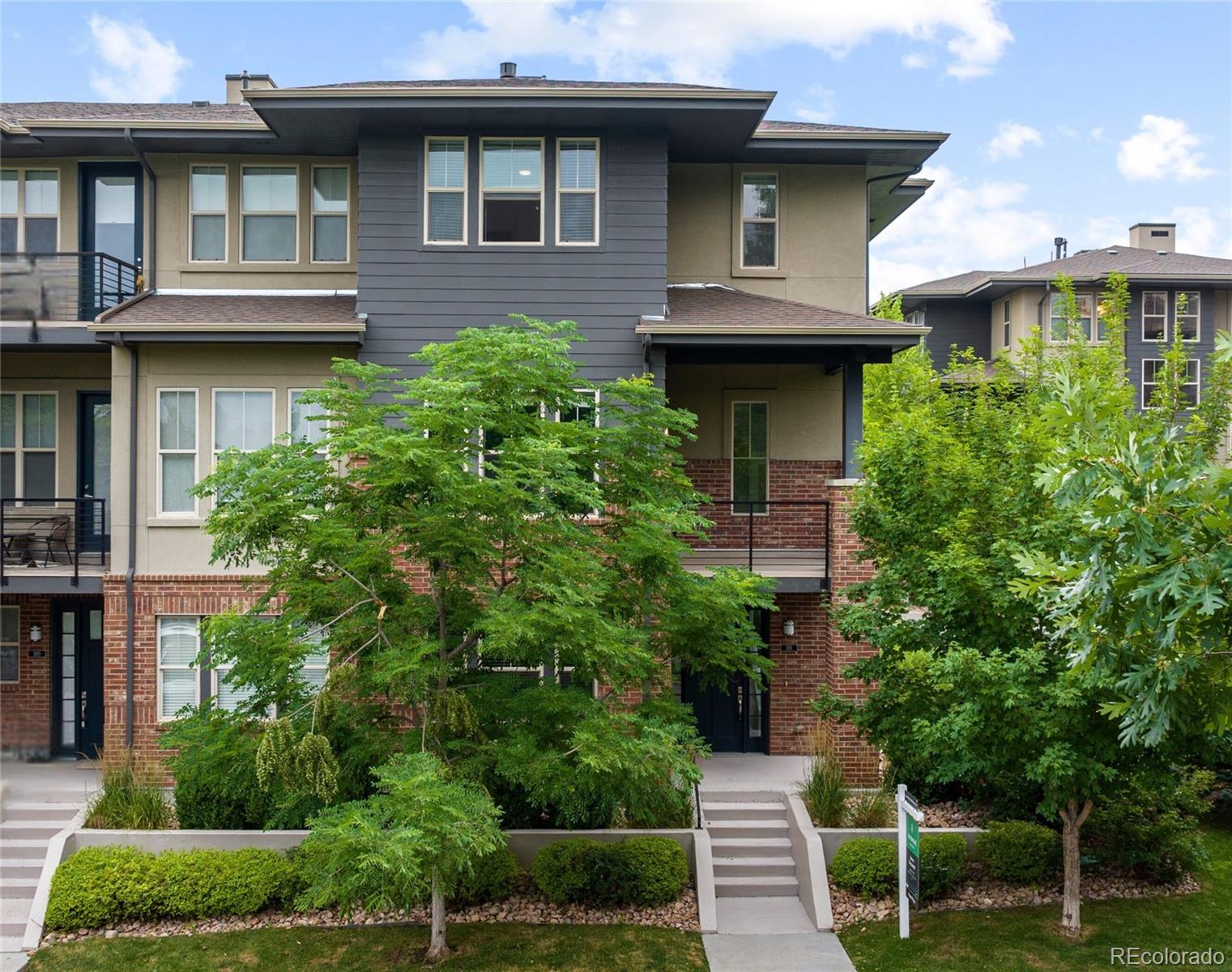 Crestmoor Denver Condo / Townhome | MLS #: 3392368188 S Locust Street , Denver Beds: 3 Baths: 4 Price: $895,000