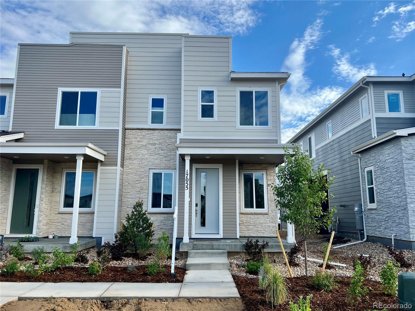 Buckley Yard Aurora Home | MLS #: 205647617055 E Alameda Parkway, Aurora Beds: 3 Baths: 3 Price: $449,950