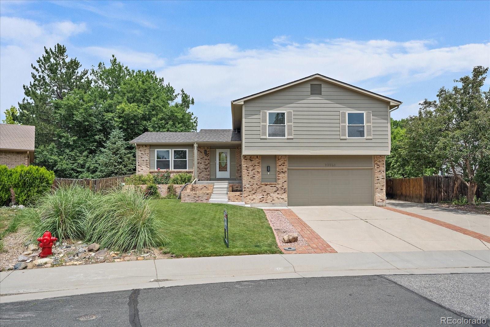 10961  Gray Circle, westminster MLS: 7218533 Beds: 3 Baths: 3 Price: $695,000
