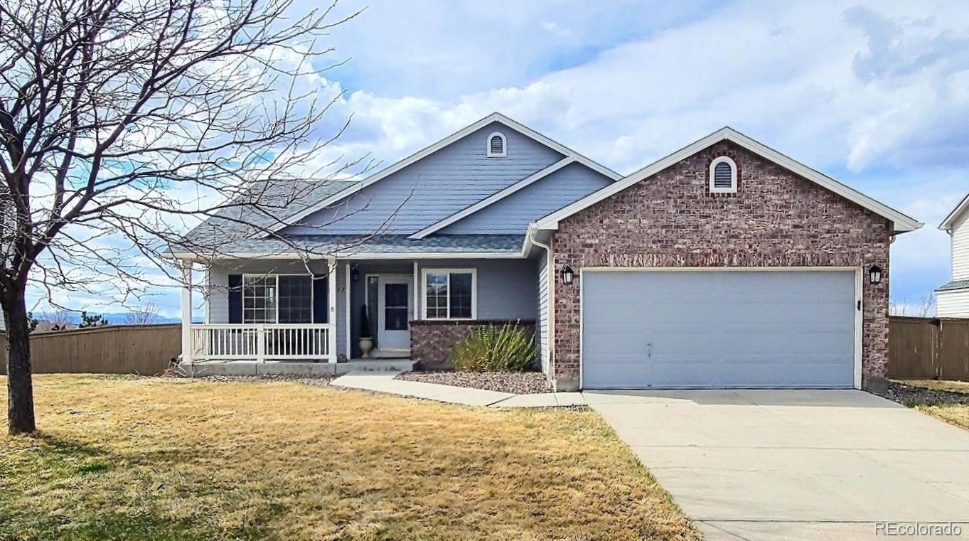 1337  Kingsfield Street, castle rock MLS: 7541320 Beds: 5 Baths: 4 Price: $640,000