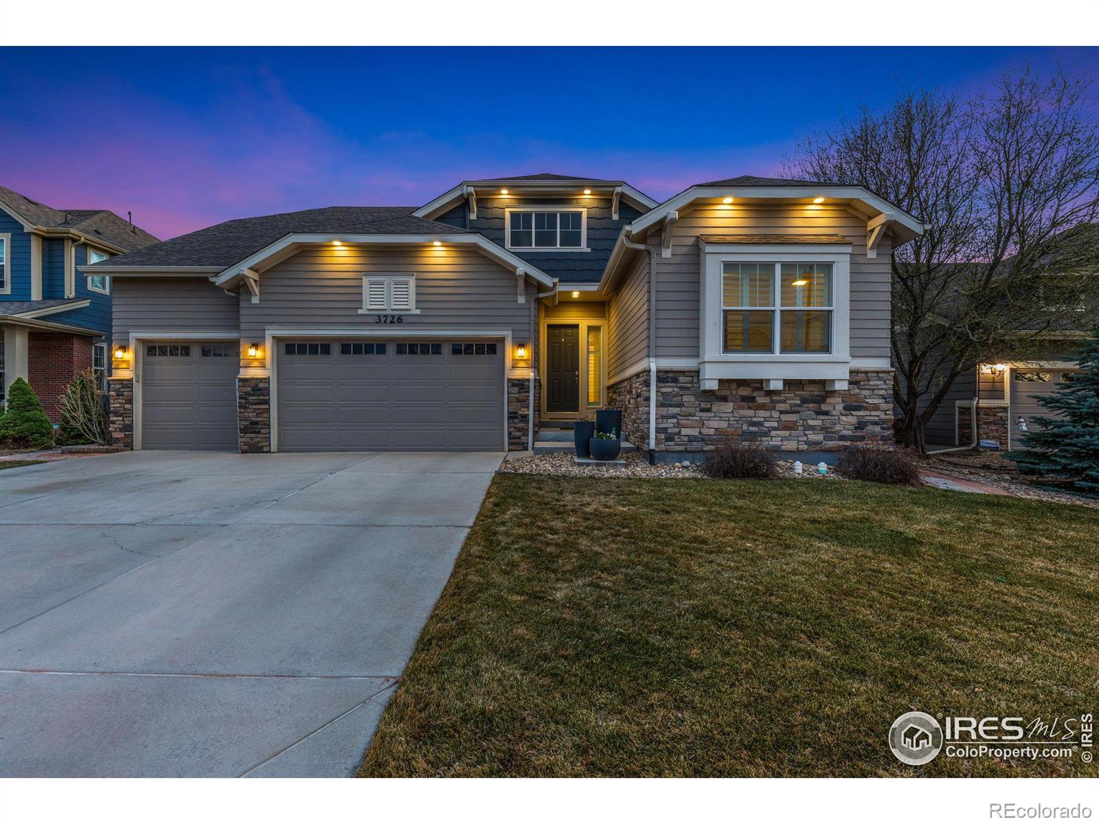 3726  Roberts Street, mead MLS: 4567891029341 Beds: 4 Baths: 4 Price: $700,000