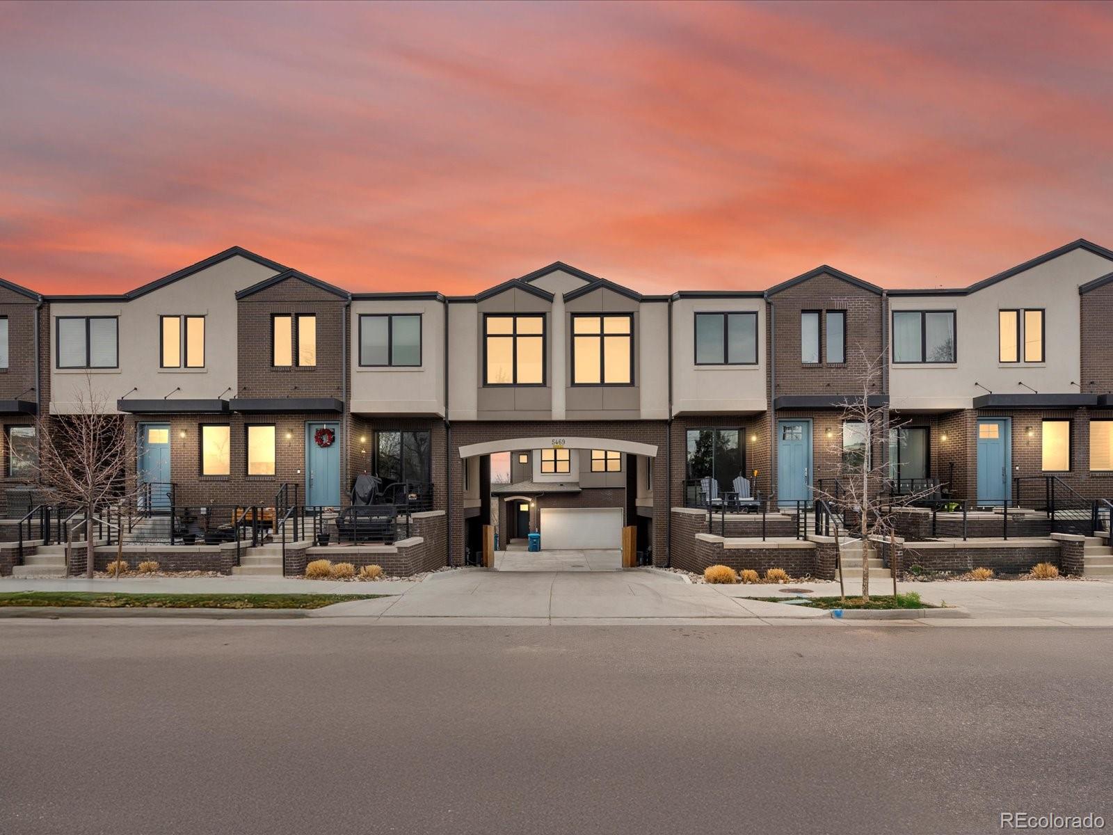 5469 S Curtice Street E, Littleton  MLS: 1814254 Beds: 4 Baths: 4 Price: $825,000