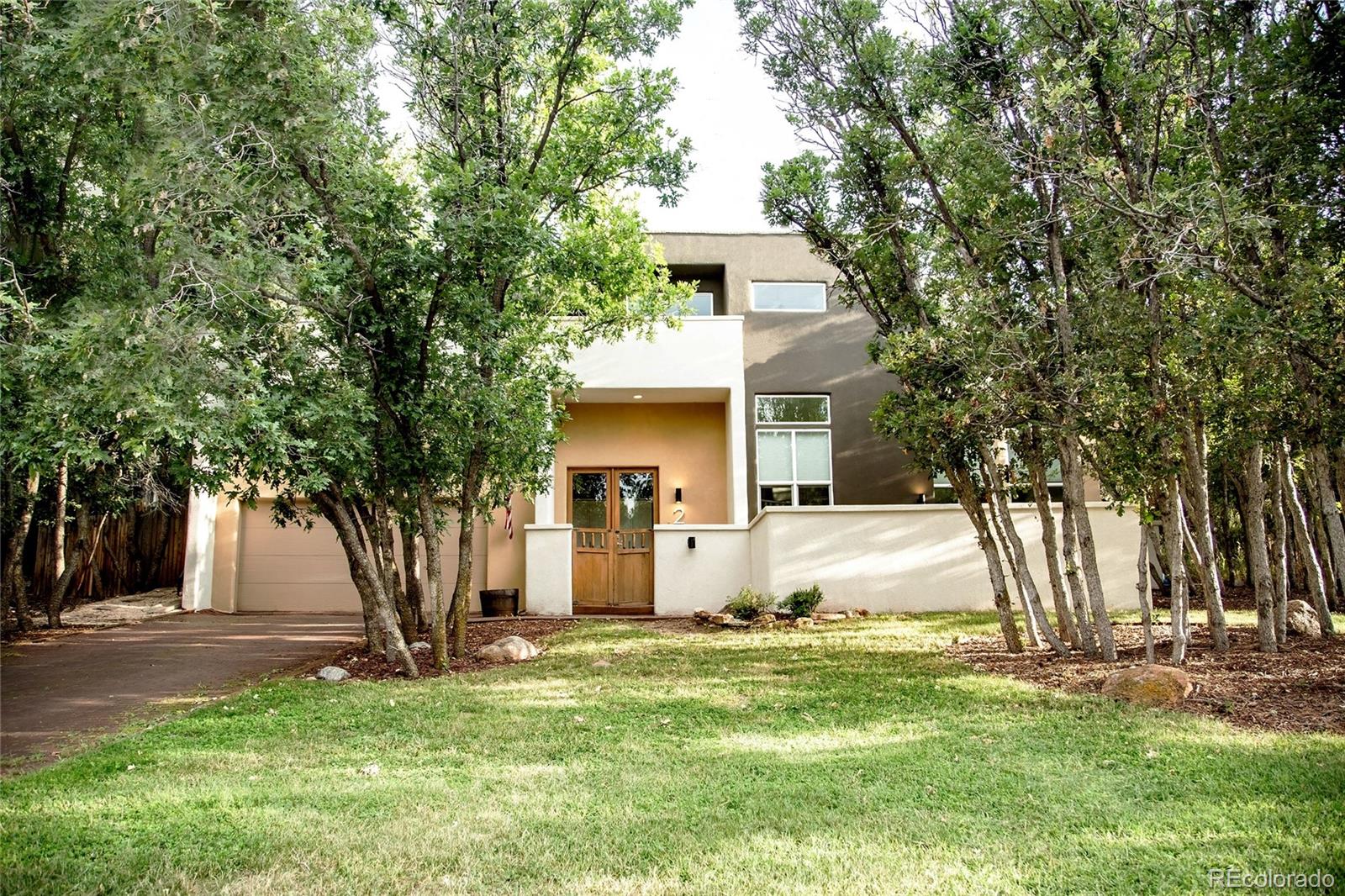 2 stover lane, Manitou Springs sold home. Closed on 2025-05-01 for $759,000.