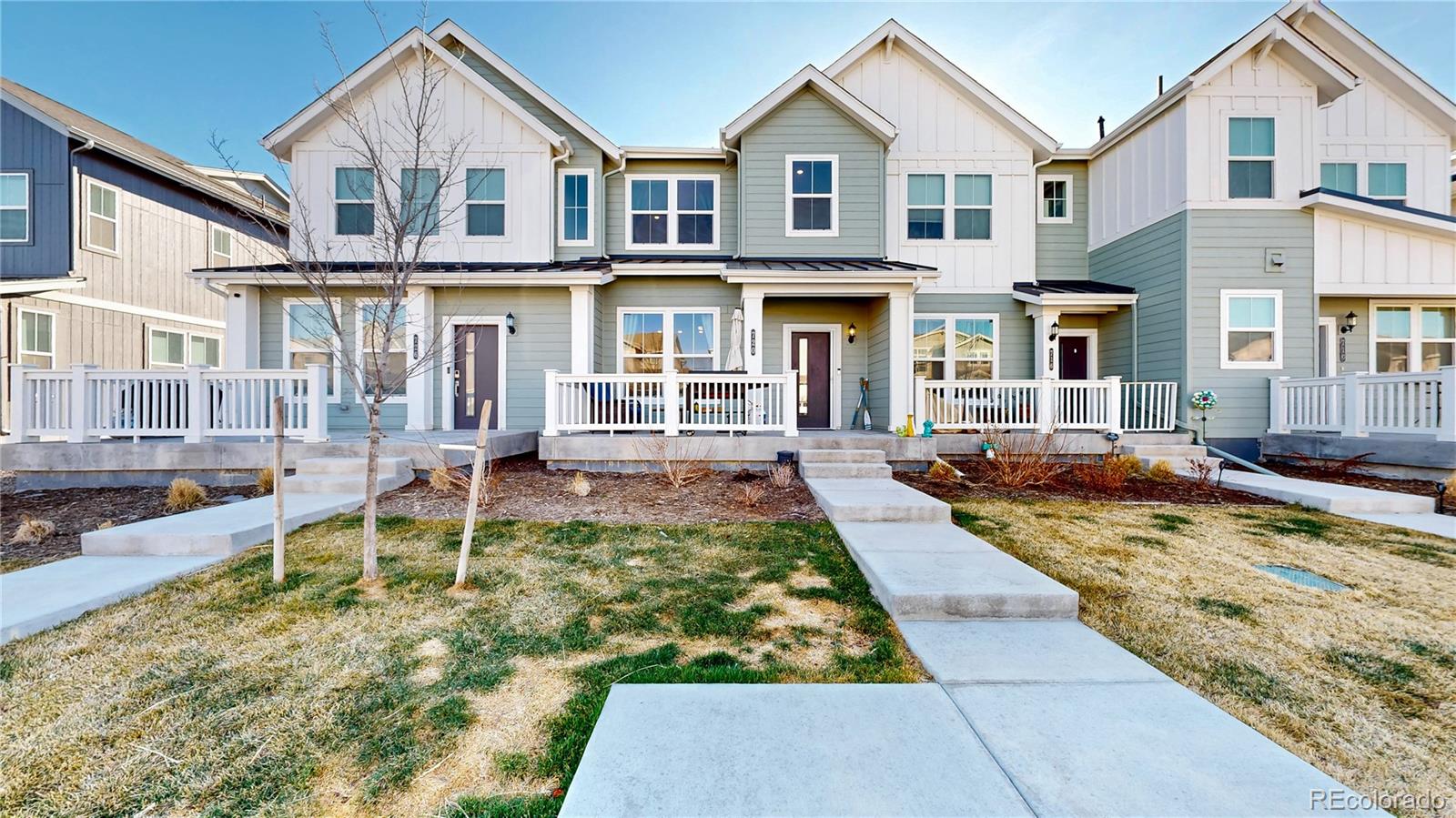 720 N Bersshine Court, watkins MLS: 6750851 Beds: 2 Baths: 3 Price: $349,900