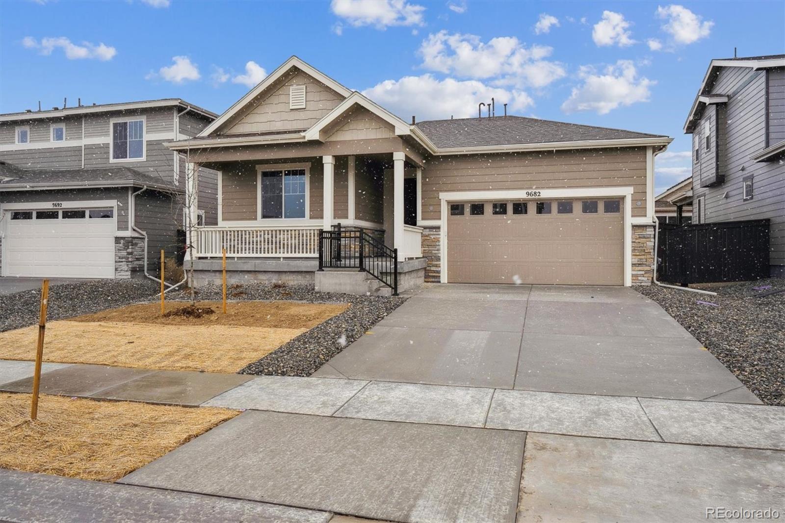 9682  Cathay Street, commerce city MLS: 3728111 Beds: 4 Baths: 2 Price: $489,950