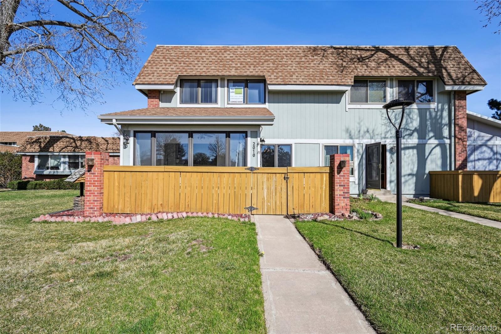 2010 W 101st Avenue, thornton MLS: 4631859 Beds: 3 Baths: 3 Price: $349,900