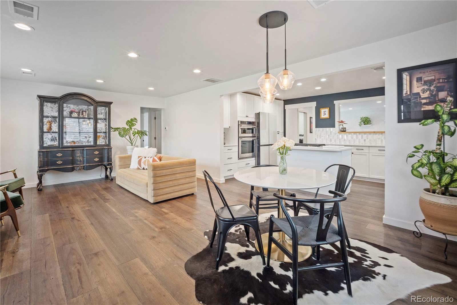 407 s ingalls street, Lakewood sold home. Closed on 2025-05-06 for $540,000.