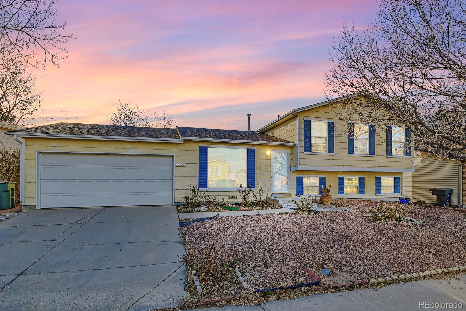 10971  Fairfax Court, thornton MLS: 5875269 Beds: 3 Baths: 2 Price: $425,000