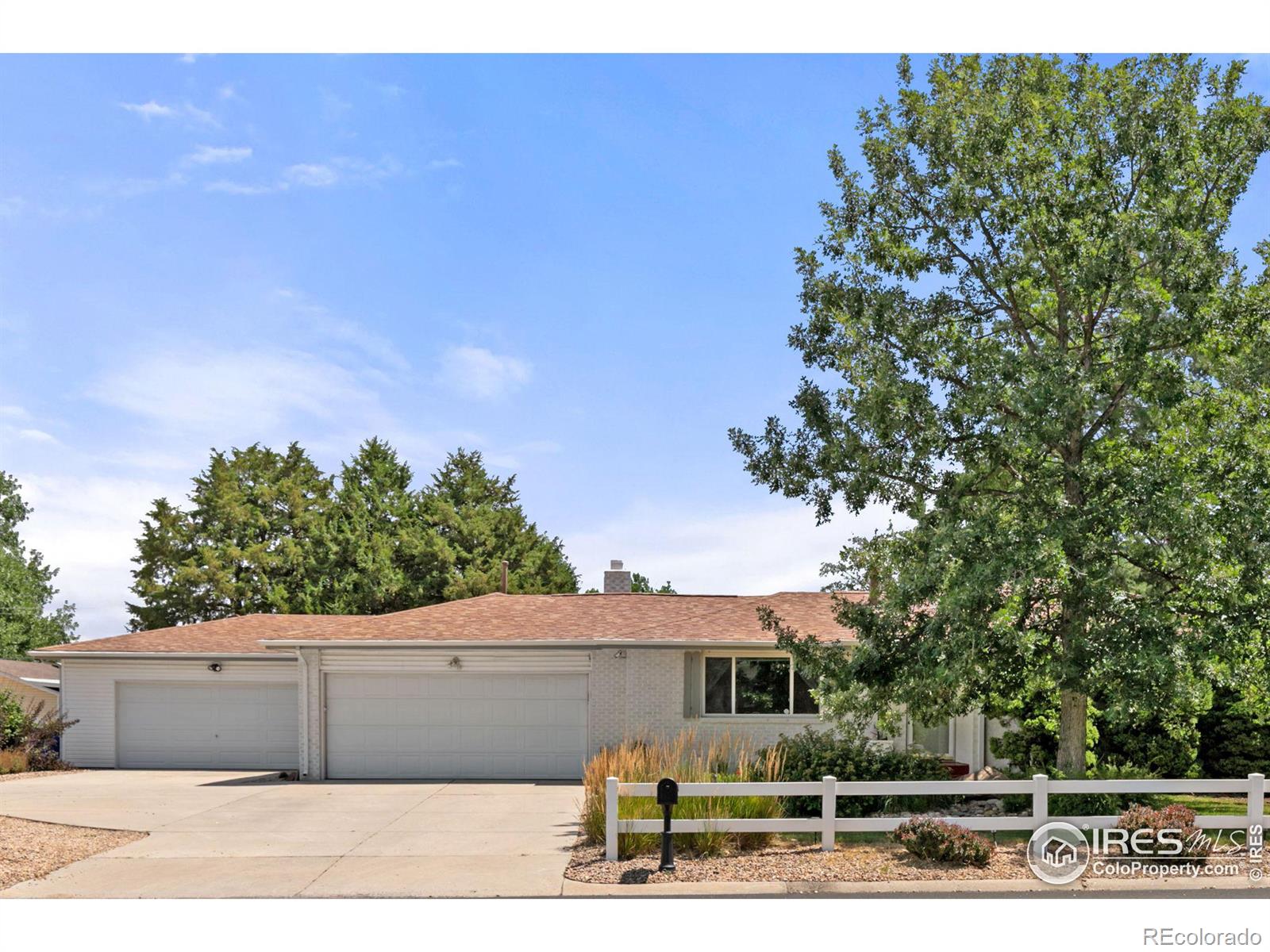 2528  50th Avenue, greeley MLS: 4567891029564 Beds: 3 Baths: 2 Price: $520,000