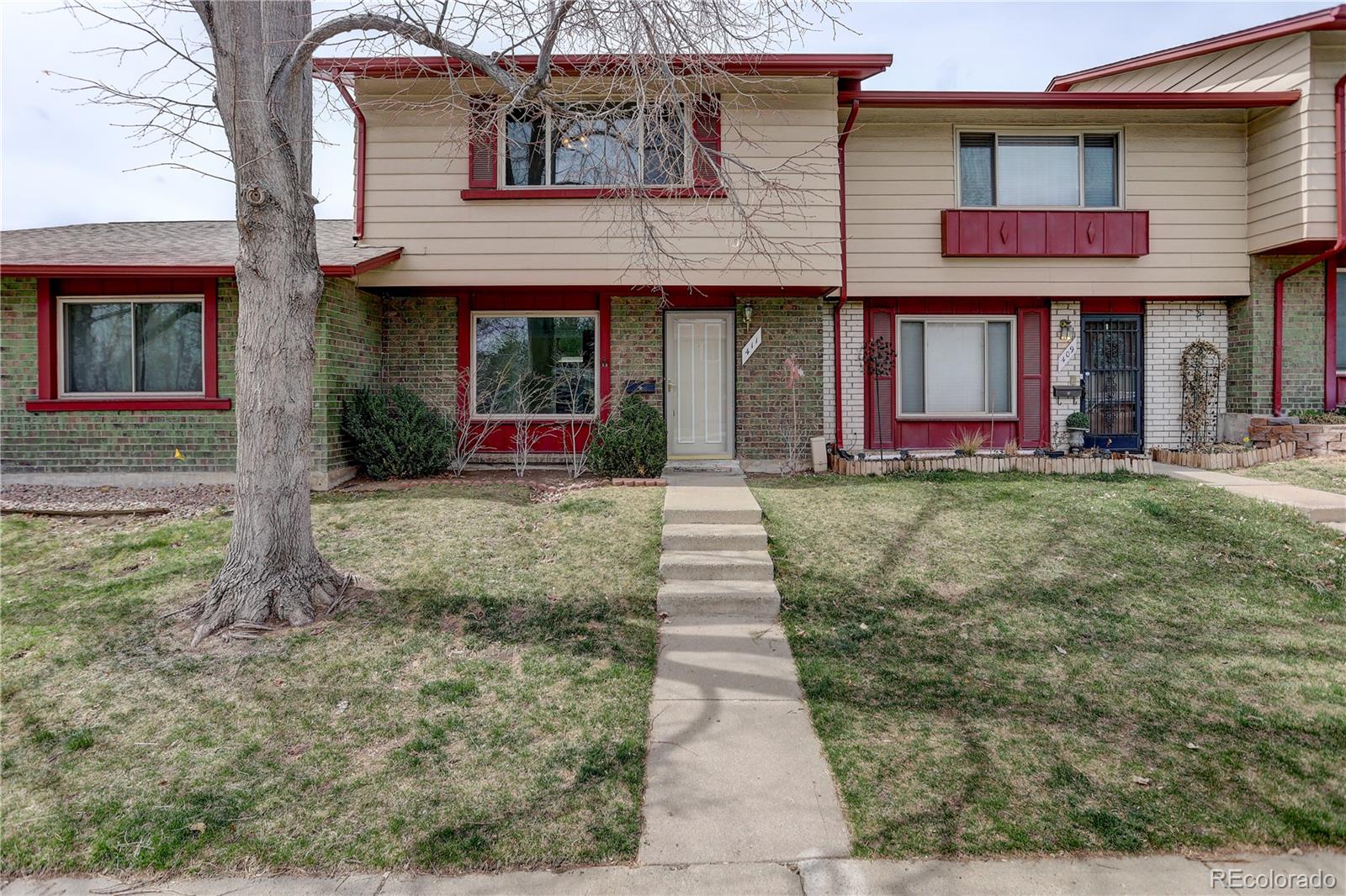 411 S Balsam Street , Lakewood  MLS: 2437577 Beds: 3 Baths: 3 Price: $350,000