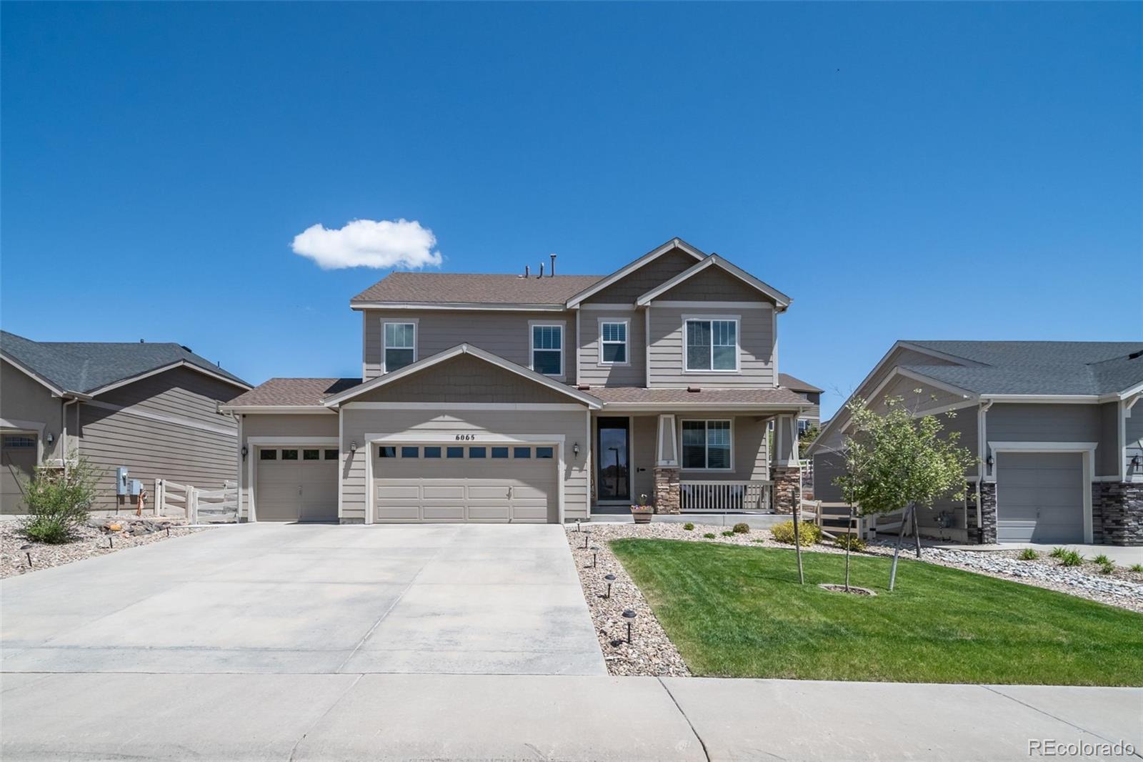 6065  Clover Ridge Circle, castle rock MLS: 2852002 Beds: 4 Baths: 3 Price: $760,000
