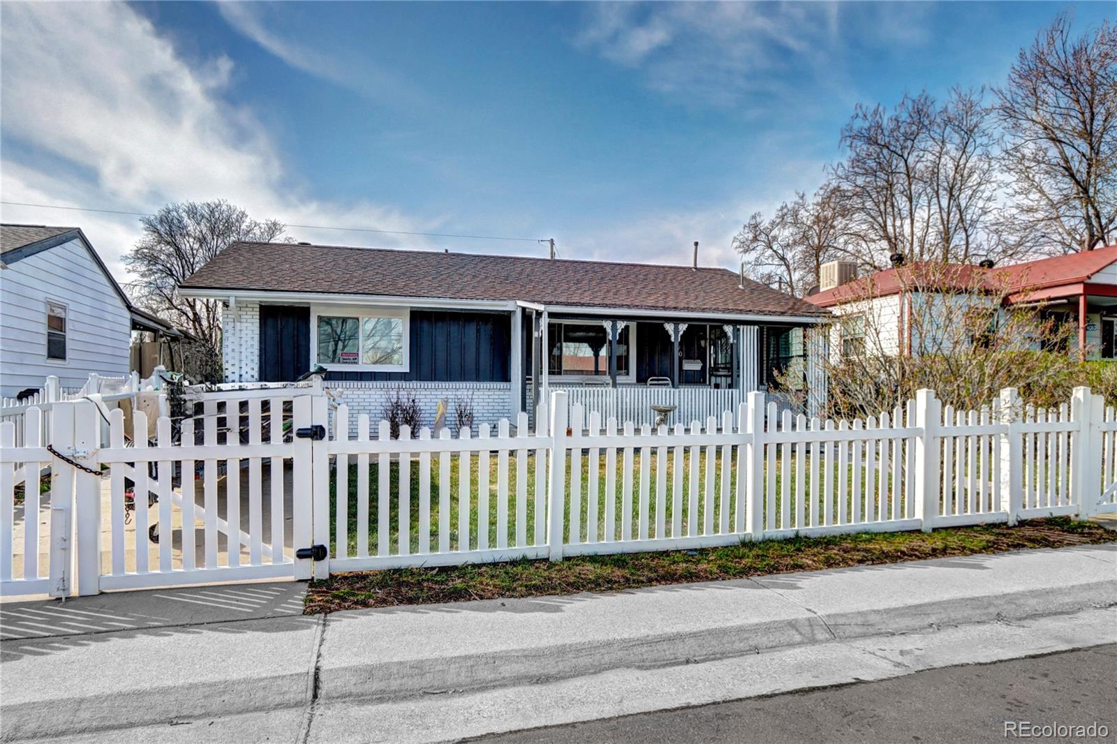4070 W Exposition Avenue, denver MLS: 3333492 Beds: 3 Baths: 2 Price: $439,950
