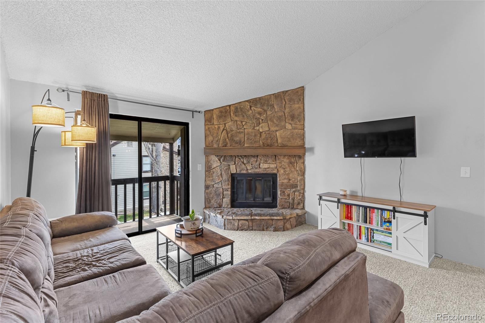 7790 W 87th Drive G, Arvada  MLS: 9374034 Beds: 2 Baths: 1 Price: $299,000