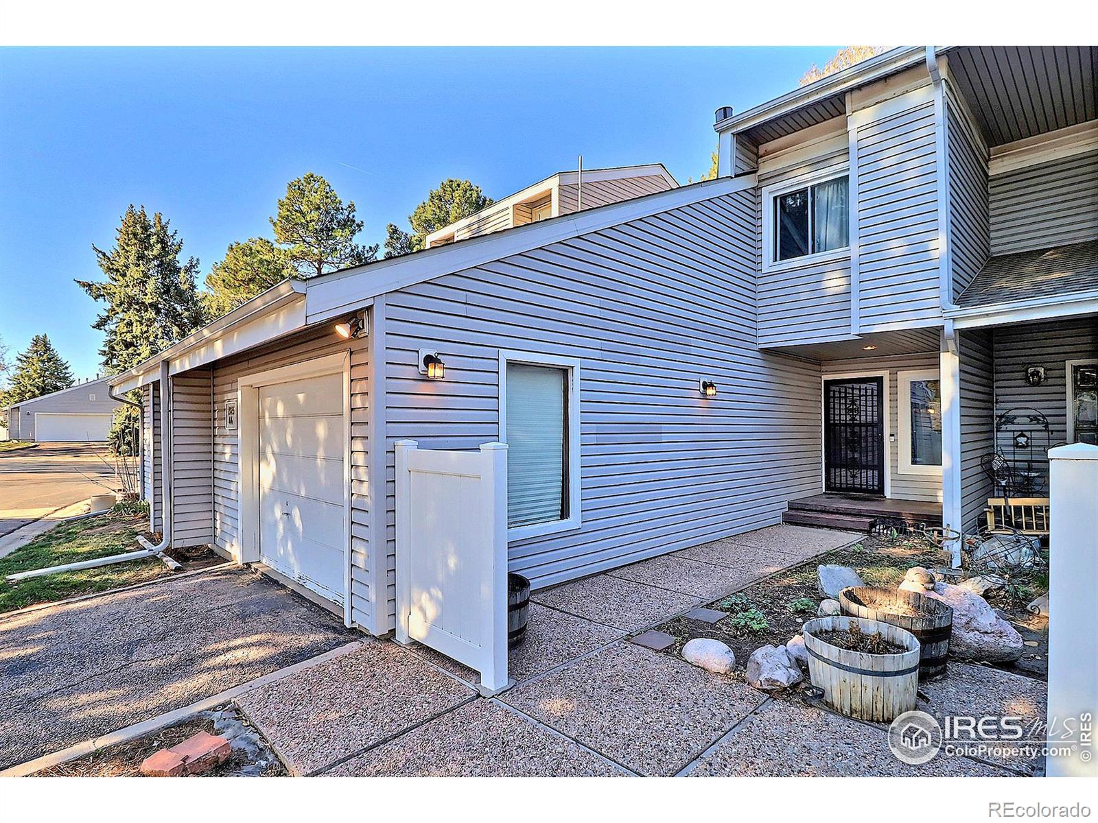 1925  28th Avenue, greeley MLS: 4567891029811 Beds: 3 Baths: 3 Price: $279,000