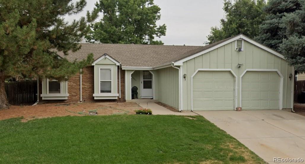 19383 E Chaffee Place, denver MLS: 3946956 Beds: 4 Baths: 3 Price: $475,000