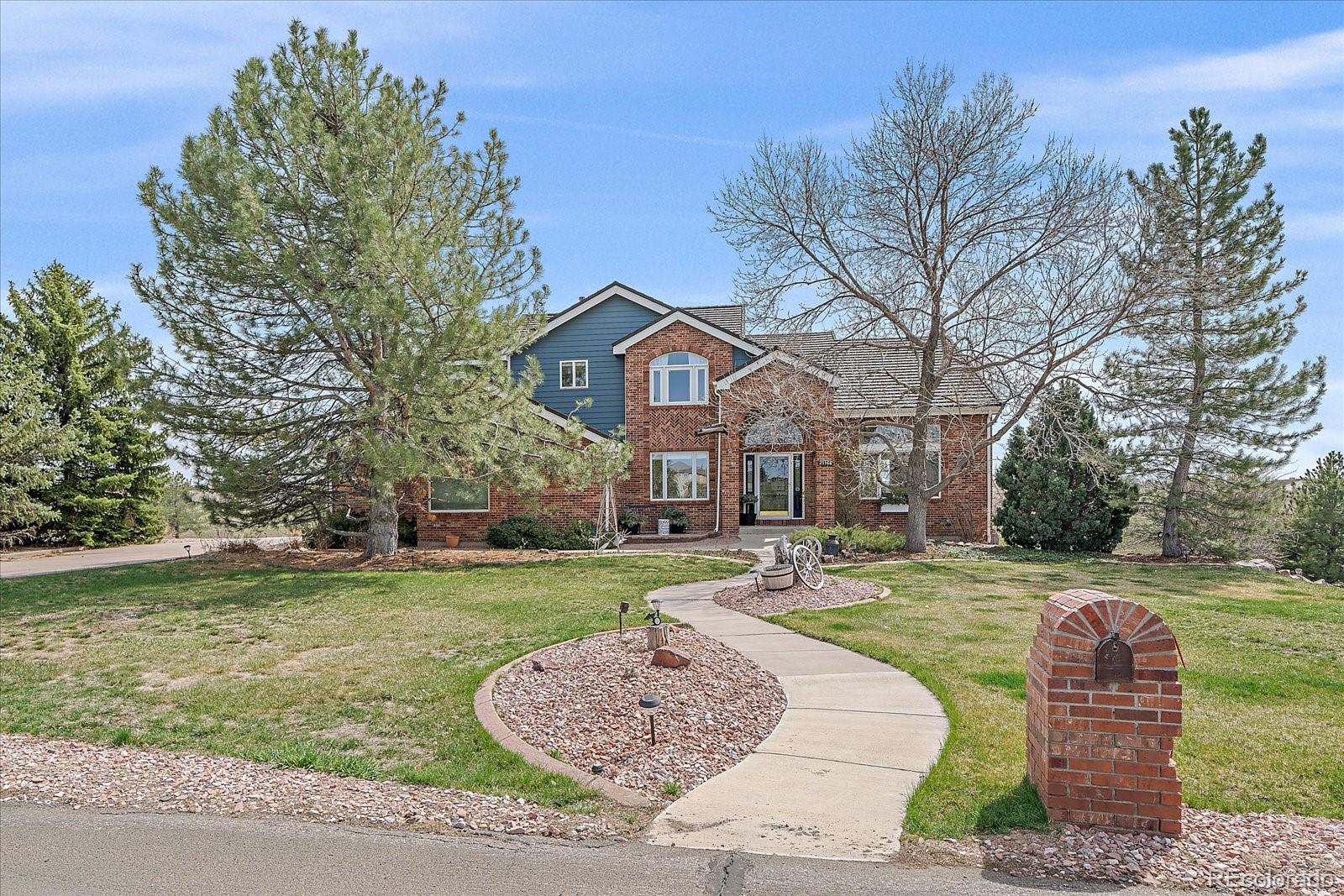 21166 E Euclid Drive, centennial MLS: 3446166 Beds: 5 Baths: 5 Price: $1,200,000