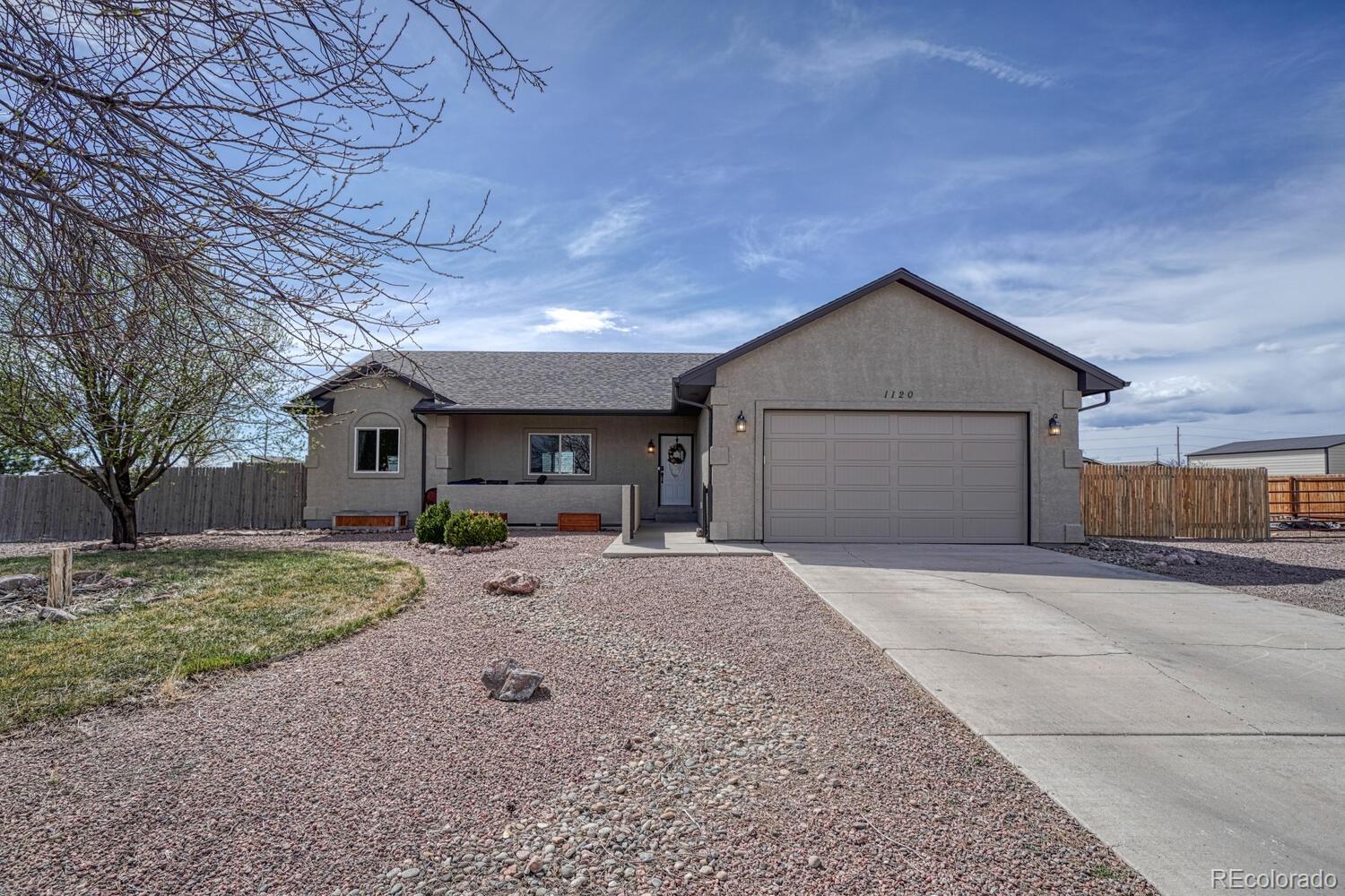 1120 e desert cove drive, Pueblo sold home. Closed on 2025-06-02 for $353,000.