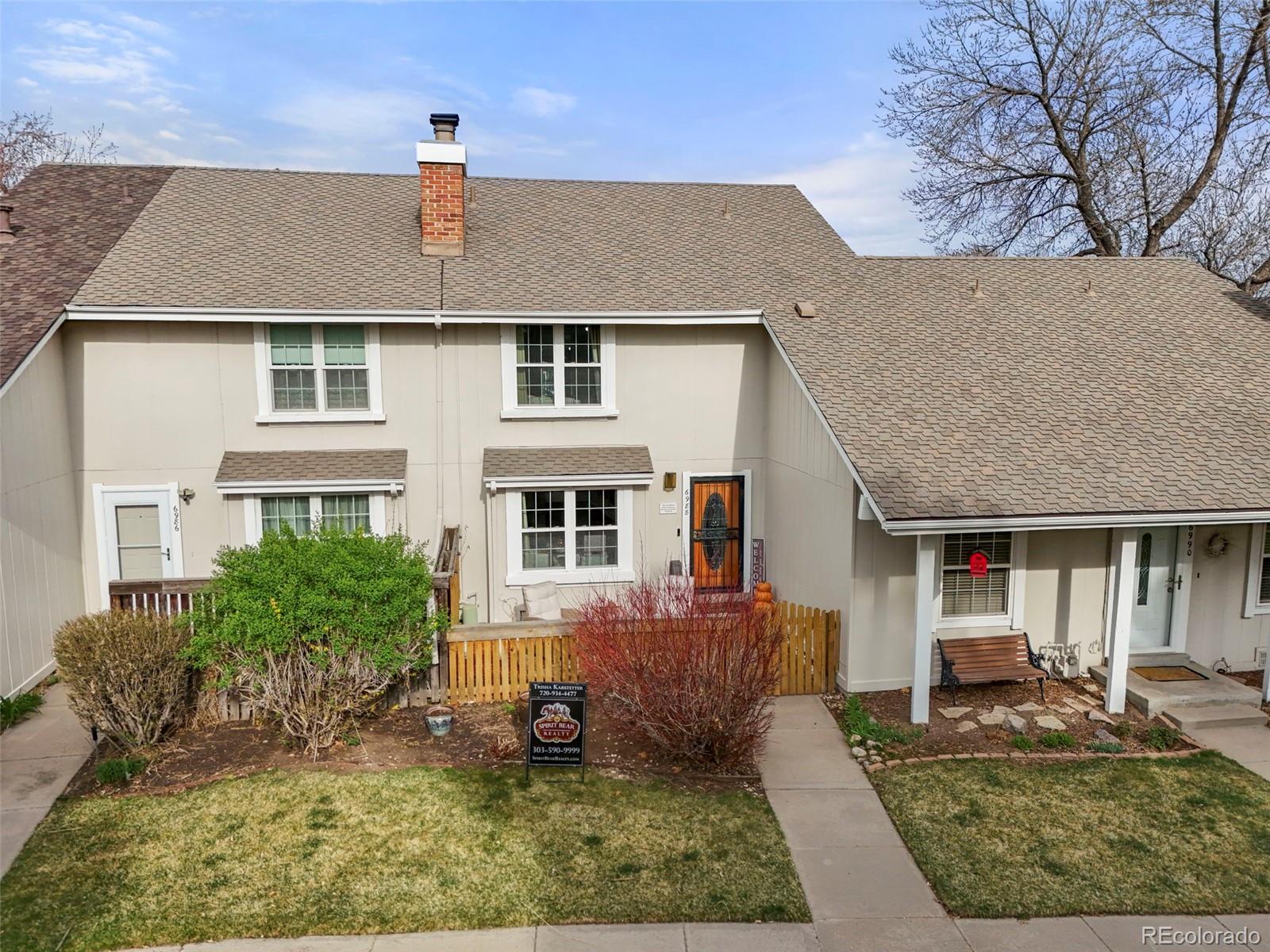 The Knolls Centennial Condo / Townhome | MLS #: 32432536988 S Knolls Way , Centennial Beds: 3 Baths: 2 Price: $450,000