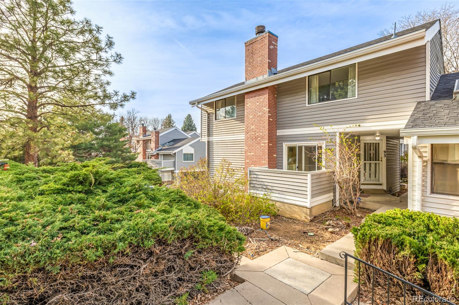 93 S Nome Street , Aurora  MLS: 2567234 Beds: 2 Baths: 2 Price: $275,000