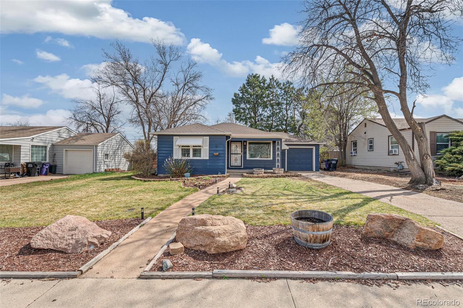 2718 s hazel court, Denver sold home. Closed on 2025-09-03 for $410,000.