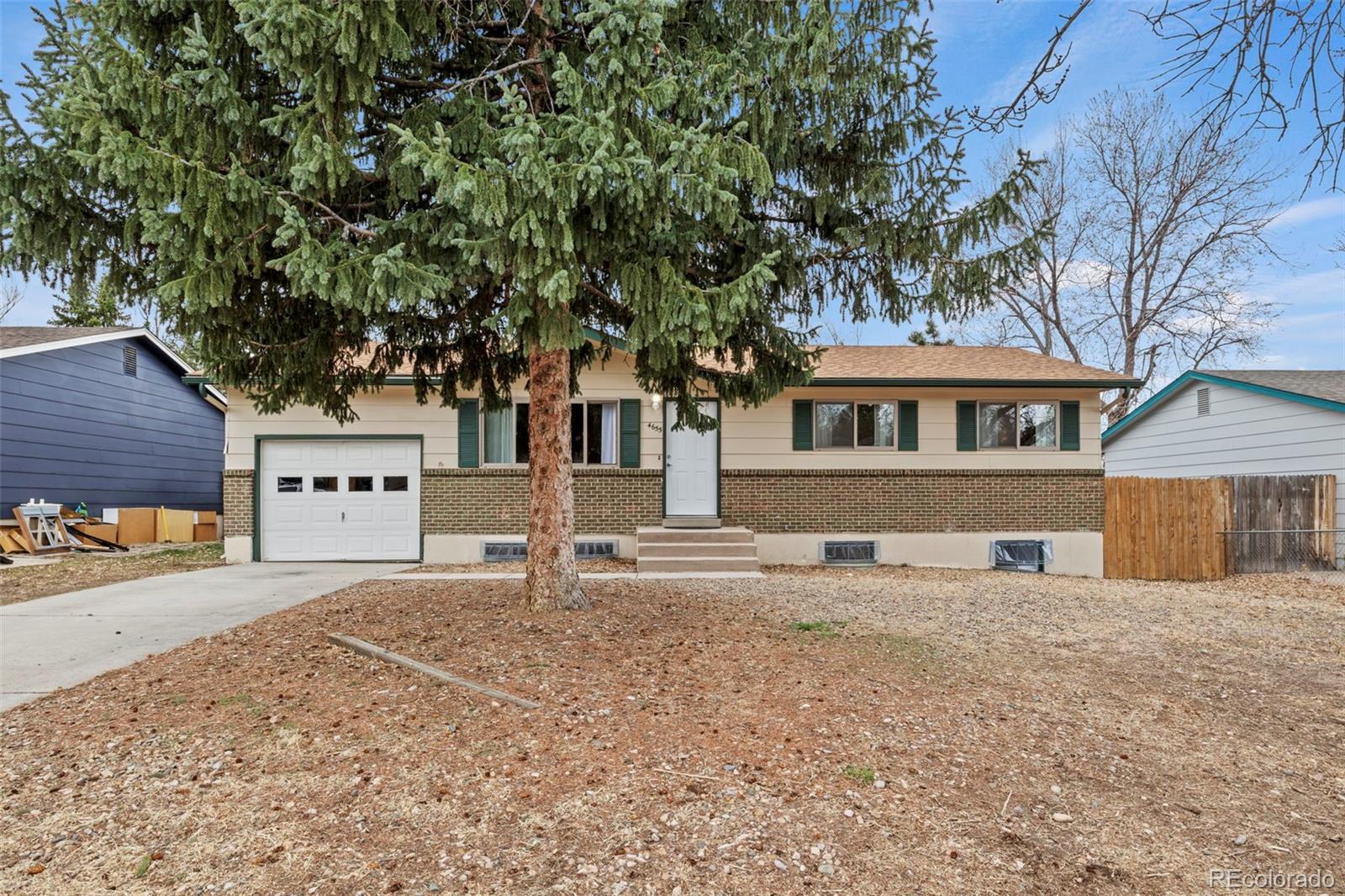 Holly Hills Colorado Springs Home | MLS #: 57435164655 S Splendid Circle, Colorado Springs Beds: 4 Baths: 2 Price: $369,900