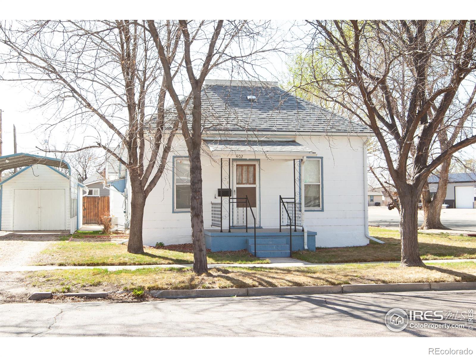 402 s 4th avenue, Sterling sold home. Closed on 2025-05-29 for $180,000.