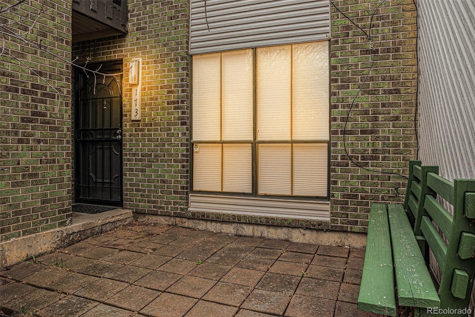 3550 s harlan street, Denver sold home. Closed on 2025-05-07 for $250,000.