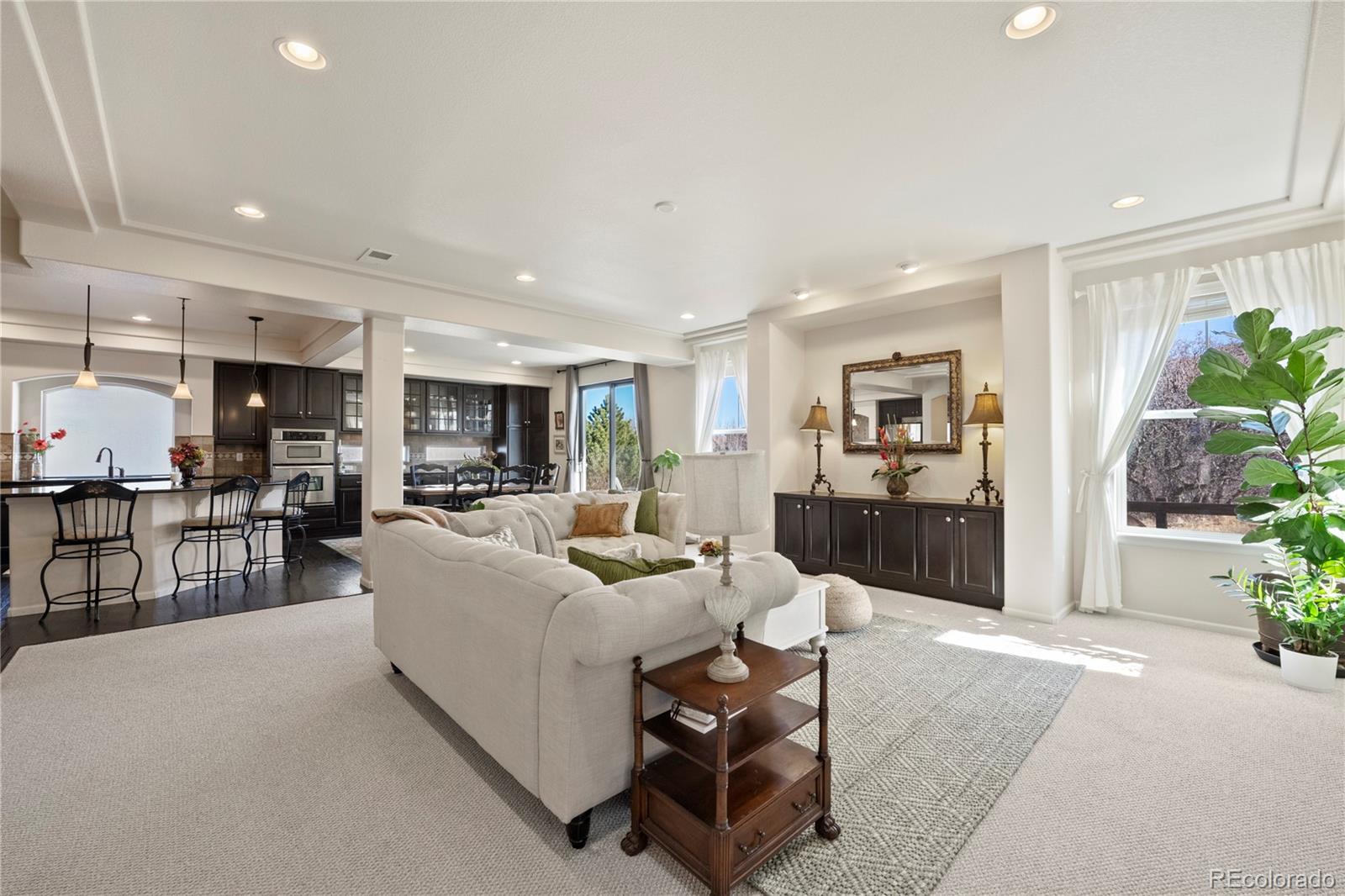 3395  Starry Night Loop, castle rock MLS: 7384621 Beds: 3 Baths: 3 Price: $650,000