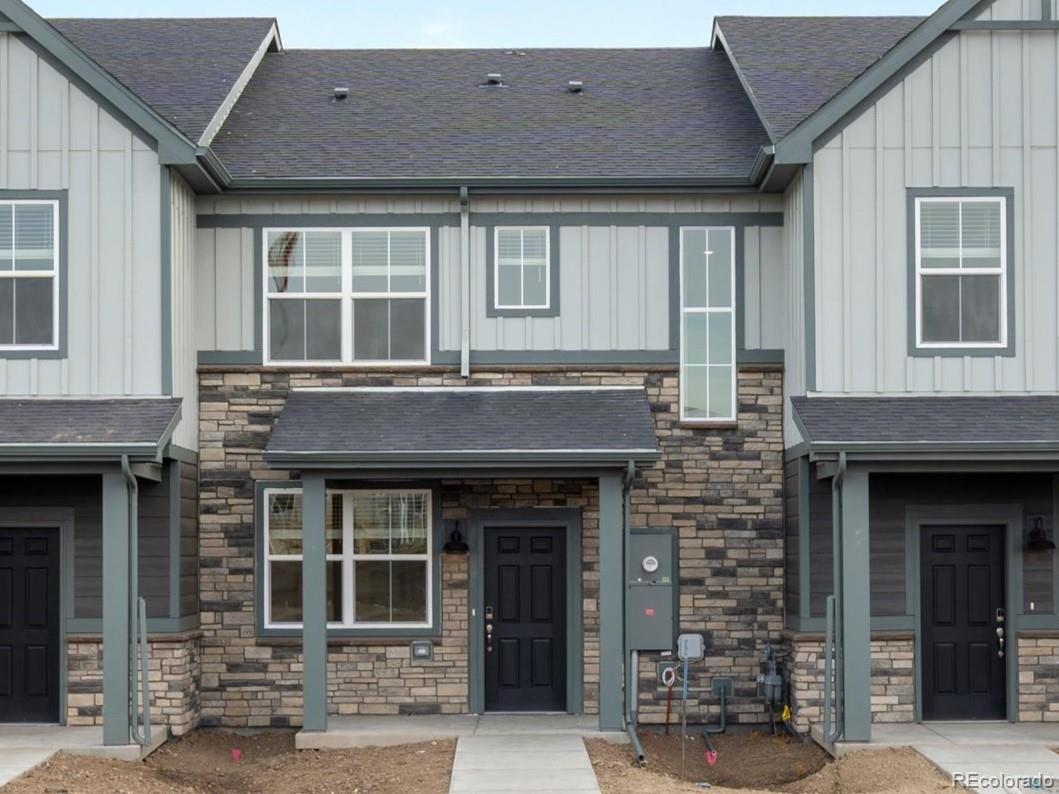 1622 riverplace drive, Windsor sold home. Closed on 2025-07-09 for $424,990.