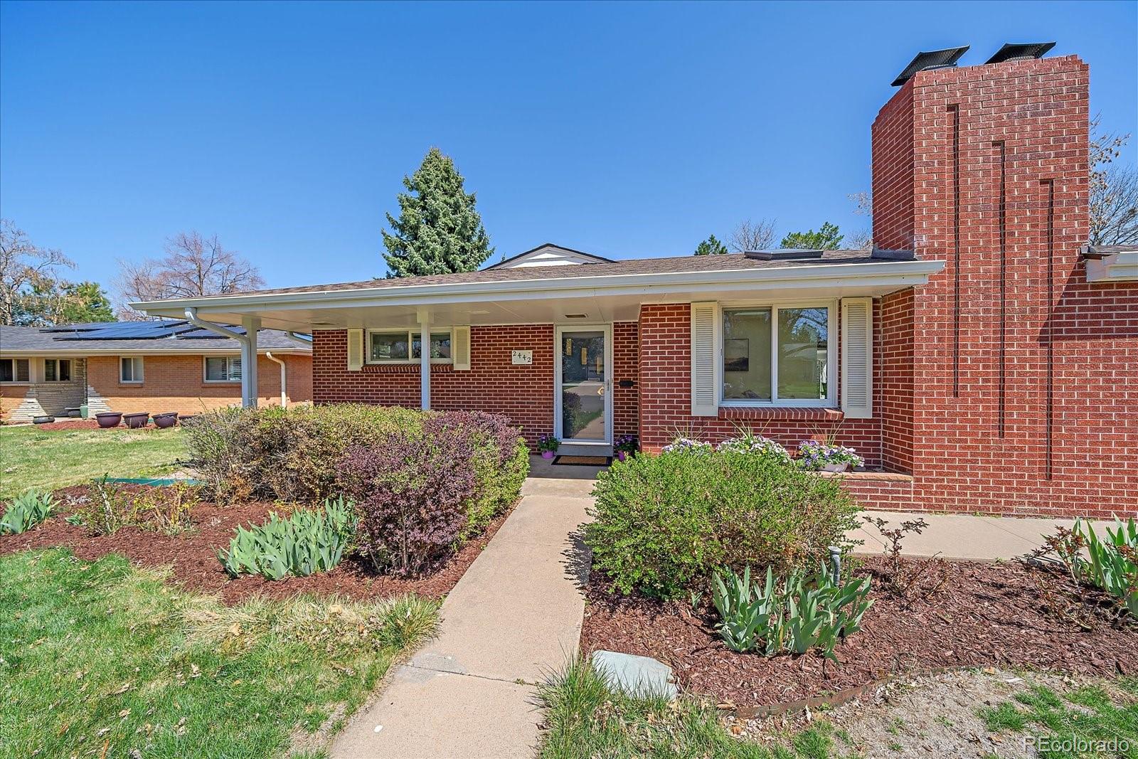 2442 s krameria street, Denver sold home. Closed on 2025-05-23 for $830,000.