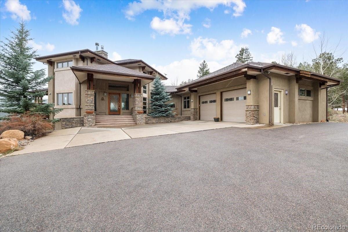 700 sunrise circle, Woodland Park sold home. Closed on 2025-10-30 for $1,050,000.