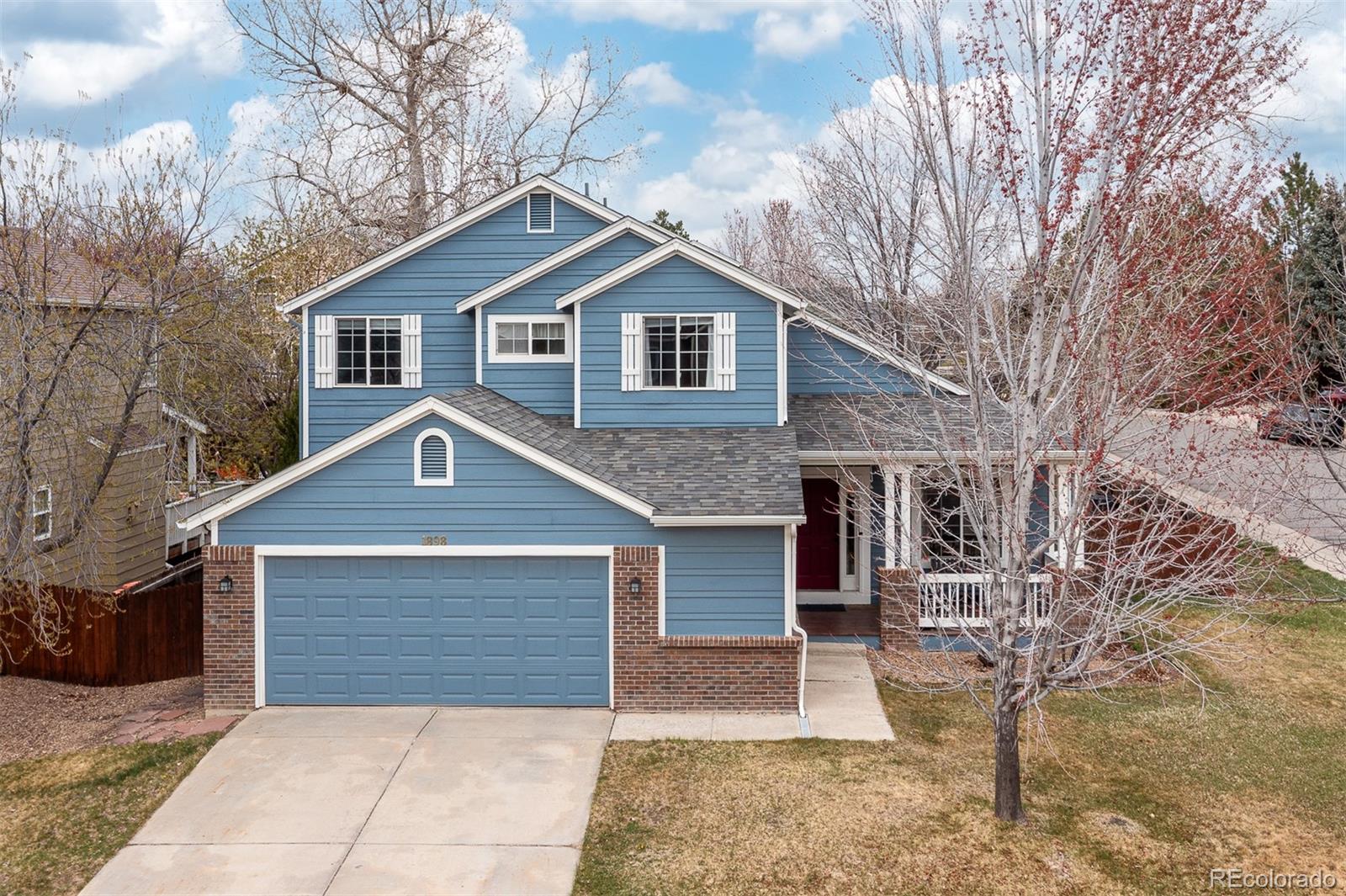 1898  Wilson Circle, erie MLS: 3577060 Beds: 4 Baths: 4 Price: $700,000